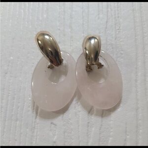 Vintage rose quartz earrings in excellent condition approximately 1 inch stone